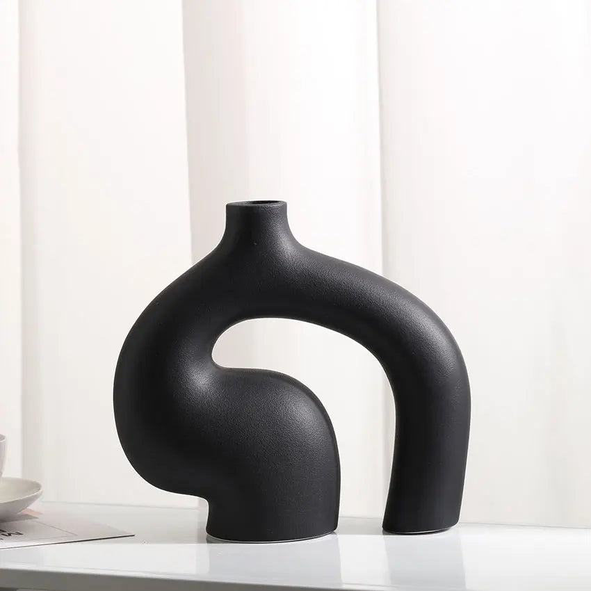 Abstract Hollow Ceramic Vase Decoration Accessories Office Desktop Room Decor Flower Vase for Decor