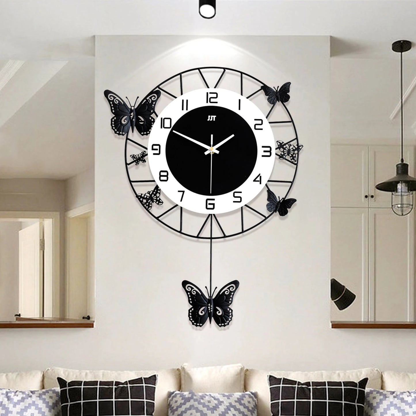20 Inch Large Round Butterfly Wall Mounted Clock Creative Iron Craft Modern Metal Quartz Clock Home Living Room Decor